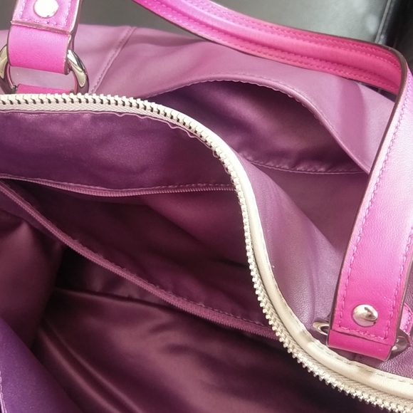 DAISY SPECTATOR LEATHER EMMA TOTE (COACH F23922) - Picture 7 of 10